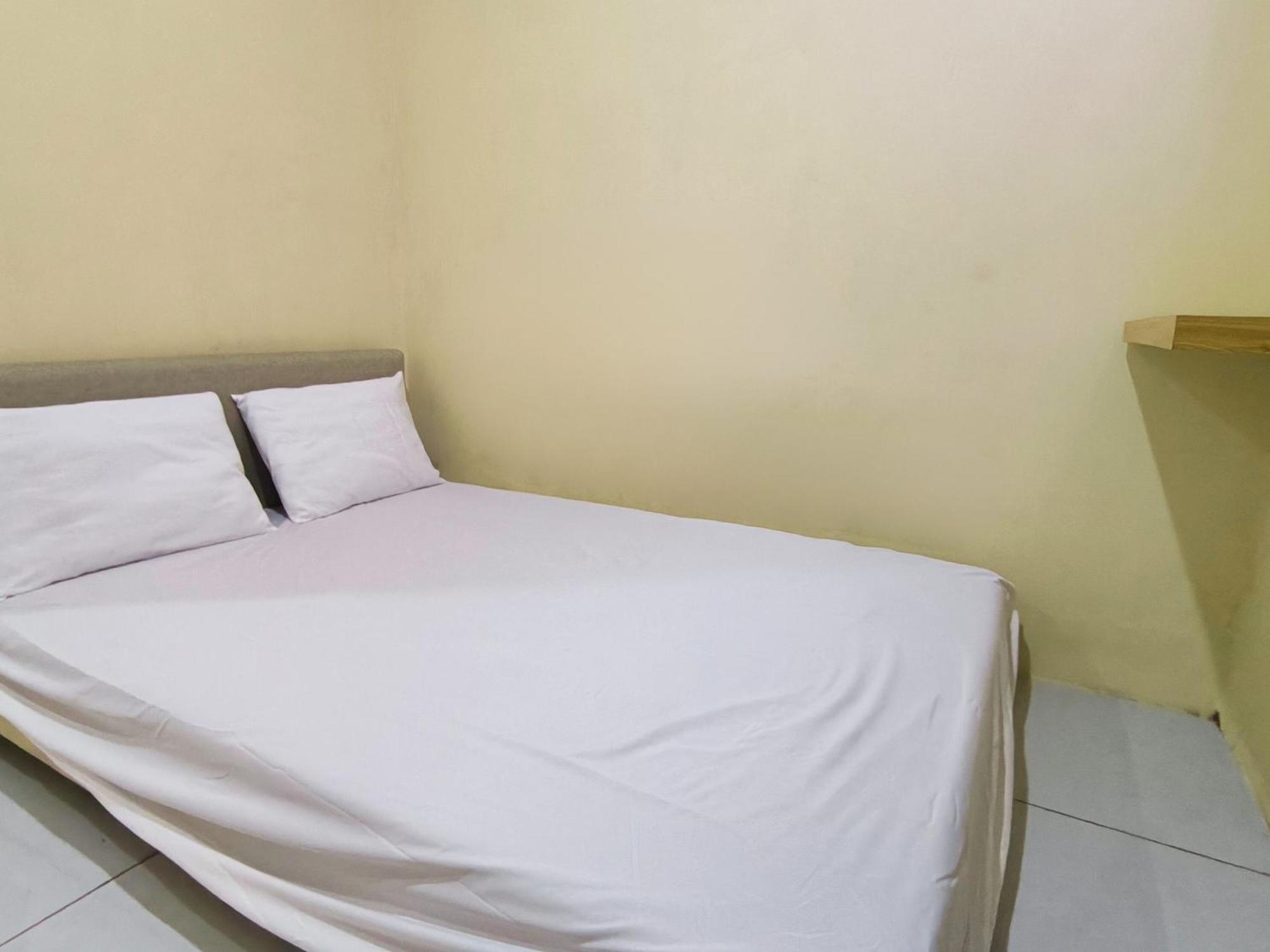 Nn Guesthouse Solo Esterno foto